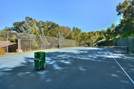 Tennis court